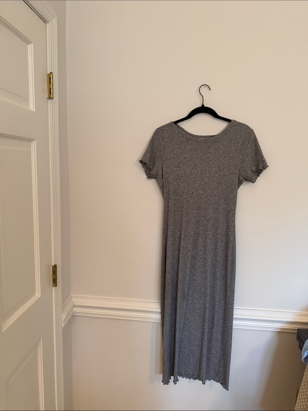 Z Supply Ribbed Midi Dress in Gray